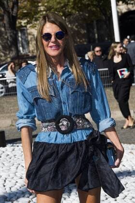 Anna Dello Russo - Prominente am Rande der Miu Miu Modenschau - Paris - 05 10 2016 JBAutissier Panoramic 