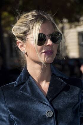 Lala Rudge - Prominente am Rande der Miu Miu Modenschau - Paris - 05 10 2016 JBAutissier Panoramic 