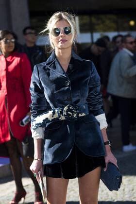 Lala Rudge - Prominente am Rande der Miu Miu Modenschau - Paris - 05 10 2016 JBAutissier Panoramic 