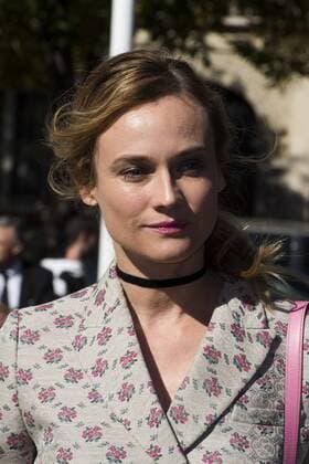 Diane Kruger - Prominente am Rande der Miu Miu Modenschau - Paris - 05 10 2016 JBAutissier Panoramic 