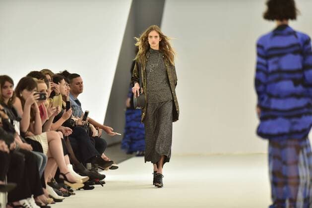 Minas Trend in Belo Horizonte - Plural Modenschau BELO HORIZONTE, MG - 05.10.2016: MINAS TREND OUTONO INVERNO 2017 - designer fashion show Plural during the nineteenth edition of the Minas Trend - Autumn Winter 2017 held in Expominas in Belo Horizonte, MG. on the morning of Wednesday (05). x1211140x  MourãoxPanda