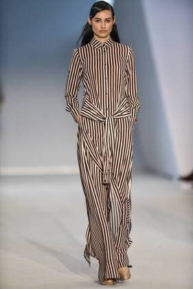 Minas Trend in Belo Horizonte - VictorDzenk Modenschau BELO HORIZONTE, MG - 05.10.2016: MINAS TREND OUTONO INVERNO 2017 - designer fashion show VictorDzenk during the nineteenth edition of the Minas Trend - Autumn Winter 2017 held in Expominas in Belo Horizonte, MG. on the morning of Wednesday (05). x1211318x  MourãoxPanda