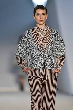Minas Trend in Belo Horizonte - VictorDzenk Modenschau BELO HORIZONTE, MG - 05.10.2016: MINAS TREND OUTONO INVERNO 2017 - designer fashion show VictorDzenk during the nineteenth edition of the Minas Trend - Autumn Winter 2017 held in Expominas in Belo Horizonte, MG. on the morning of Wednesday (05). x1211320x  MourãoxPanda