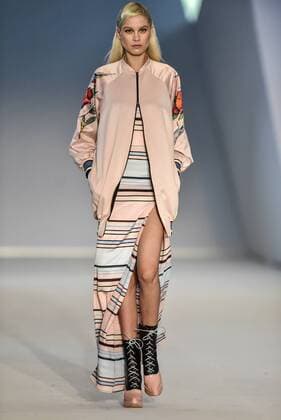 Minas Trend in Belo Horizonte - VictorDzenk Modenschau BELO HORIZONTE, MG - 05.10.2016: MINAS TREND OUTONO INVERNO 2017 - designer fashion show VictorDzenk during the nineteenth edition of the Minas Trend - Autumn Winter 2017 held in Expominas in Belo Horizonte, MG. on the morning of Wednesday (05). x1211333x  MourãoxPanda