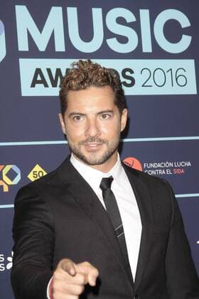 Los 40 Music Awards Pressetermin in Madrid Cena Nominados Los 40 Music Awards David Bisbal Madrid 05 10 2016 482 Cordon Press Photo by Paco Suarez Abad Cordon Press  PacoxSuarezxAbad
