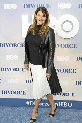 Lorraine Bracco bei der Divorce Serien Premiere am 4.10.2016 in New York Divorce TV Series Season 1 Premiere in New York, 2016 
