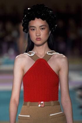 212207 Marineau Starface 2016-10-05 Paris France Paris Fashion week. Pret-a-porter printemps-ete 2017. Defile Miu Miu Miu Miu , spring -summer 2017 Paris, France Paris Fashion Week. Pret-a-porter Printemps-Eté 2017. Defile Miu Miu. Editorial Use Only _sans_perso  Copyright: xMarineaux STAR_212207_021