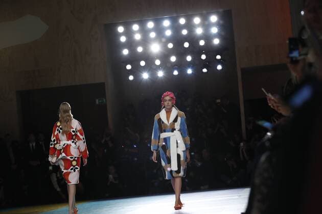Paris Fashion Week - Miu Miu Modenschau 212207 Marineau Starface 2016-10-05 Paris France Paris Fashion week. Pret-a-porter printemps-ete 2017. Defile Miu Miu Miu Miu , spring -summer 2017Paris, France Paris Fashion Week. Pret-a-porter Printemps-Eté 2017. Defile Miu Miu. Editorial Use Only _sans_perso  Copyright: xMarineaux STAR_212207_063