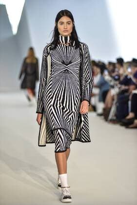 Minas Trend in Belo Horizonte - Lucas Magalhaes Modenschau BELO HORIZONTE, MG - 06.10.2016: MINAS TREND OUTONO INVERNO 2017 - Parade Lucas Magalhaes designer during the nineteenth edition of the Minas Trend - Autumn Winter 2017 held in Expominas in Belo Horizonte, MG. on the morning of Thursday (06). x1211679x  MourãoxPanda