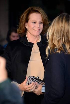 . 06 10 2016. London, United Kingdom. Sigourney Weaver arrives at the 60th BFI London Film festival A Monster Calls Premier.  xChrisxJosephx xi-Imagesx IIM-13564-0001