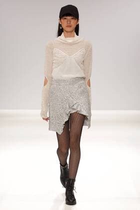 London Fashion Week - The Fun Affair Modenschau October 6, 2016 - London, United Kingdom - A model walks the runway at the The Fun Affair Show during London Fashion Spring Summer 17 collections at London Fashion Week 2016, In London, United Kingdom. London United Kingdom  - ZUMAn230
