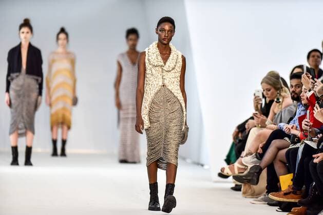 BELO HORIZONTE, MG - 06.10.2016: MINAS TREND OUTONO INVERNO 2017 - designer fashion show Doisélles during the nineteenth edition of the Minas Trend - Autumn Winter 2017 held in Expominas in Belo Horizonte, MG. on the afternoon of Thursday (06). x1211760x  MourãoxPanda