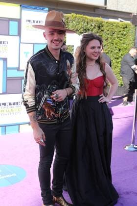 The Mexican duet Jesse and Joy pose at the red carpet of the Latin American Music Awards at the Dolly Theater in Hollywood, California, United States, 06 October 2016. The awards recognize the most influential Latin American artists according to the fan s voting. LATIN AMERICAN MUSIC AWARDS IN LOS ANGELES !ACHTUNG: NUR REDAKTIONELLE NUTZUNG!  LAT001 20161007-636114066784996788