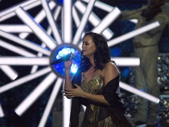 Spanish singer Shaila Durcal performs on stage, during the Latin American Music Awards at the Dolly Theater in Hollywood, Los Angeles, California, United States, 06 October 2016. The awards recognize the most influential Latin American artists according to public vote. EFE ARMANDO ARORIZO Latin American Music Awards in Los Angeles !ACHTUNG: NUR REDAKTIONELLE NUTZUNG!  LAT23 20161007-636114200752192443
