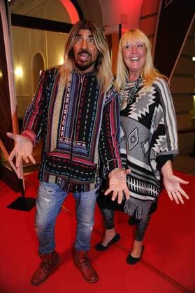 Abi Ofarim mit Freundin Kirsten Schmidt Premiere Tanz der Vampire Deutsche Theater Musical München 06. Oktober 2016