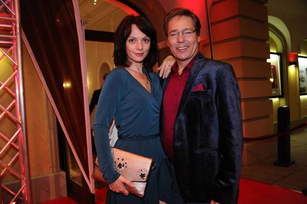 Jacques Brauer mit Ehefrau Viola Wedekind Premiere Tanz der Vampire Deutsche Theater Musical München 06. Oktober 2016