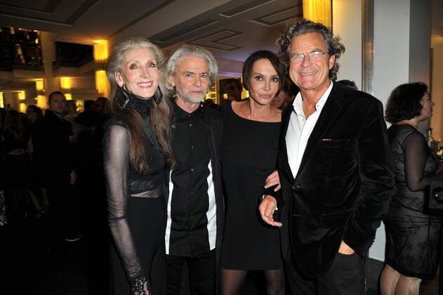 Bilder des Tages Eveline Hall, Hermann Bühlbecker, Anouschka Renzi und Florian Langenscheidt bei der The One Grand Show Premiere am 06.10.2016 im Friedrichstadt-Palast in Berlin The One Grand Show Premiere in Berlin, 2016 