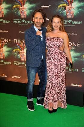 Falk Willy Wild und Vaile Fuchs bei der The One Grand Show Premiere am 06.10.2016 im Friedrichstadt-Palast in Berlin The One Grand Show Premiere in Berlin, 2016 