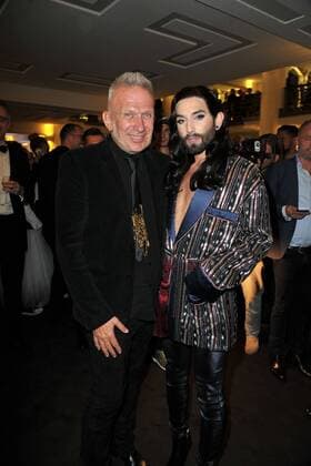 Jean Paul Gaultier und Conchita Wurst bei der The One Grand Show Premiere am 06.10.2016 im Friedrichstadt-Palast in Berlin The One Grand Show Premiere in Berlin, 2016 