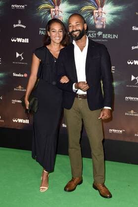 Tyron Ricketts mit Freundin Vivian bei der Weltpremiere von The One Grand Show im Friedrichstadt-Palast. Berlin, 06.10.2016 Foto:xFredericx xFuturexImage