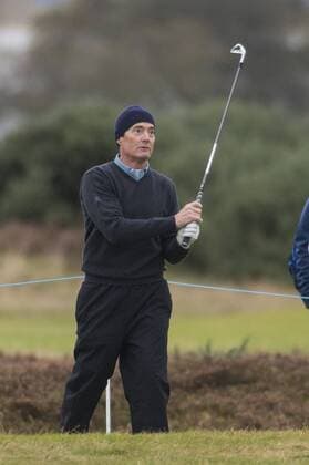 07.10.2016. Carnoustie Golf Course, Fife, Scotland. Alfred Dunhill Links Championship Golf 2nd Round. Kyle MacLachlan clearing the rough on the 13th Green 2016 Alfred Dunhill Links Championship Golf 2nd Round Oct 7th  Content restricted for UK based newspaper
