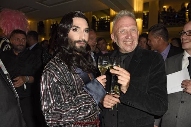 Conchita Wurst und Jean Paul Gaultier bei der Weltpremiere von The One Grand Show im Friedrichstadt-Palast. Berlin, 06.10.2016 Foto:xFredericx xFuturexImage