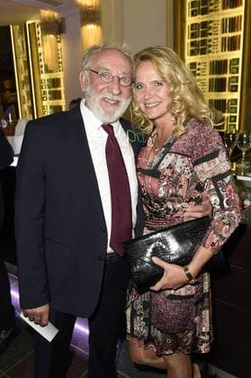 Dieter Hallervorden mit Freundin Christiane Zander bei der Weltpremiere von The One Grand Show im Friedrichstadt-Palast. Berlin, 06.10.2016 Foto:xFredericx xFuturexImage