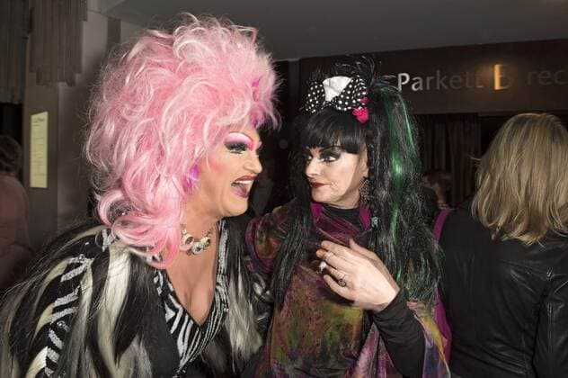 Olivia Jones und Nina Hagen bei der Weltpremiere von The One Grand Show im Friedrichstadt-Palast. Berlin, 06.10.2016 Foto:xFredericx xFuturexImage
