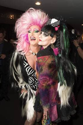 Olivia Jones und Nina Hagen bei der Weltpremiere von The One Grand Show im Friedrichstadt-Palast. Berlin, 06.10.2016 Foto:xFredericx xFuturexImage