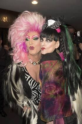 Olivia Jones und Nina Hagen bei der Weltpremiere von The One Grand Show im Friedrichstadt-Palast. Berlin, 06.10.2016 Foto:xFredericx xFuturexImage