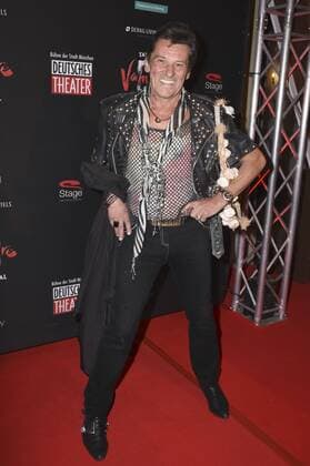 Richard Rigan bei der Premiere des Musicals Tanz der Vampire im Deutschen Theater. München, 06.10.2016 Foto:xP.xSchönbergerx xFuturexImage