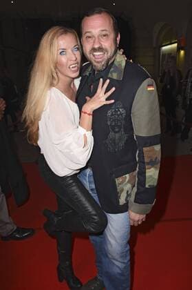 Michel Guillaume mit Gattin Georgia bei der Premiere des Musicals Tanz der Vampire im Deutschen Theater. München, 06.10.2016 Foto:xP.xSchönbergerx xFuturexImage