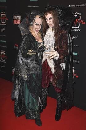 Vampire bei der Premiere des Musicals Tanz der Vampire im Deutschen Theater. München, 06.10.2016 Foto:xP.xSchönbergerx xFuturexImage