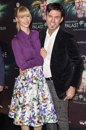 Sabrina Gehrmann und Tobey Wilson bei der Weltpremiere von The One Grand Show im Friedrichstadt-Palast. Berlin, 06.10.2016 Foto:xK.xWernerx xFuturexImage