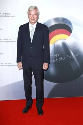 Michael Otto beim festlichen Lunch zur Verleihung des Ehrenpreises 2016 des Deutschen Nachhaltigkeitspreises an Ban Ki-moon im Emporio Tower. Hamburg, 07.10.2016 Foto:xgbrcix xFuturexImage