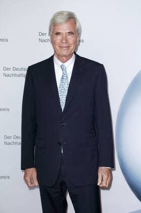 Michael Otto beim festlichen Lunch zur Verleihung des Ehrenpreises 2016 des Deutschen Nachhaltigkeitspreises an Ban Ki-moon im Emporio Tower. Hamburg, 07.10.2016 Foto:xgbrcix xFuturexImage