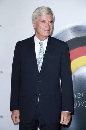 Michael Otto beim festlichen Lunch zur Verleihung des Ehrenpreises 2016 des Deutschen Nachhaltigkeitspreises an Ban Ki-moon im Emporio Tower. Hamburg, 07.10.2016 Foto:xgbrcix xFuturexImage