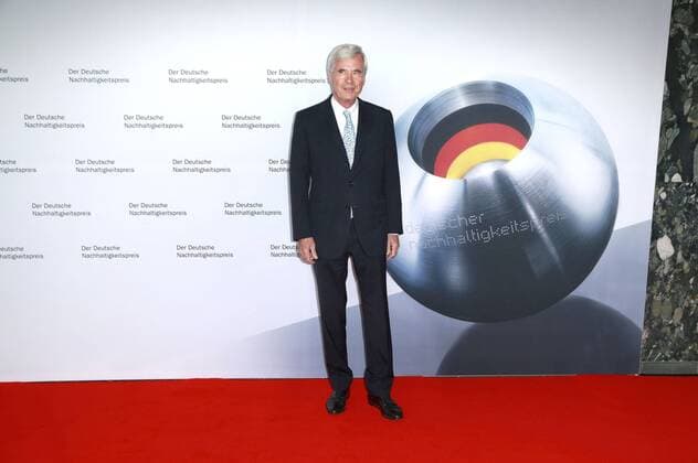 Michael Otto beim festlichen Lunch zur Verleihung des Ehrenpreises 2016 des Deutschen Nachhaltigkeitspreises an Ban Ki-moon im Emporio Tower. Hamburg, 07.10.2016 Foto:xgbrcix xFuturexImage