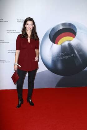 Pinar Atalay beim festlichen Lunch zur Verleihung des Ehrenpreises 2016 des Deutschen Nachhaltigkeitspreises an Ban Ki-moon im Emporio Tower. Hamburg, 07.10.2016 Foto:xgbrcix xFuturexImage