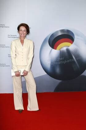 Sabrina Staubitz beim festlichen Lunch zur Verleihung des Ehrenpreises 2016 des Deutschen Nachhaltigkeitspreises an Ban Ki-moon im Emporio Tower. Hamburg, 07.10.2016 Foto:xgbrcix xFuturexImage
