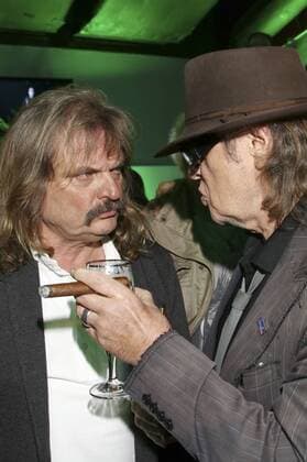 Leslie Mandoki und Udo Lindenberg bei der Premiere des Musicals Tabaluga - Es lebe die Freundschaft in der Barclay Card Arena. Hamburg, 07.10.2016 Foto:xgbrcix xFuturexImage
