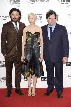 Casey Affleck, Michelle Williams und Kenneth Lonergan bei der Premiere von Manchester by the Sea auf dem 60. BFI London Film Festival in Odeon Leicester Square. London, 08.10.2016 Casey Affleck, Michelle Williams, Kenneth Lonergan  Foto:xS.xVasx xFuturexImage