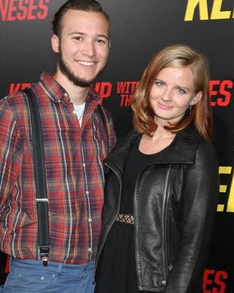 LOS ANGELES - OCT 8: Corbin Scott, Kelsey Scott at the Keeping Up with the Joneses Red Carpet Event at the Twentieth Century Fox on October 8, 2016 in Los Angeles, CA  Copyright: xKathyxHutchinsx