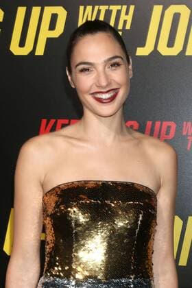 LOS ANGELES - OCT 8: Gal Gadot at the Keeping Up with the Joneses Red Carpet Event at the Twentieth Century Fox on October 8, 2016 in Los Angeles, CA  Copyright: xKathyxHutchinsx