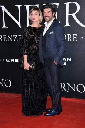 Inferno Filmpremiere in Florenz Rome Photocall Inferno . Pictured: Pierfrancesco Favino, Anna Ferzetti  Copyright: xPoolxRoma2x