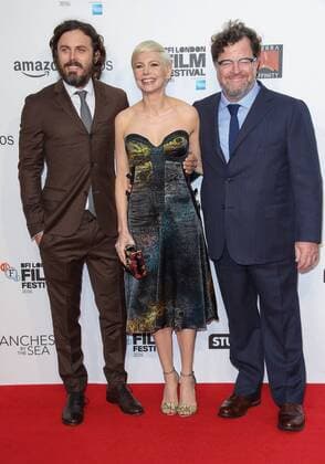 Casey Affleck, Michelle Williams und Kenneth Lonergan bei der Manchester by the Sea Film Premiere und Headline Gala Screening im Rahmen vom BFI Film Festival am 8.10.2016 in London 60th Annual BFI London Film Festival - Manchester by the Sea Headline Gala Screening in London, 2016 