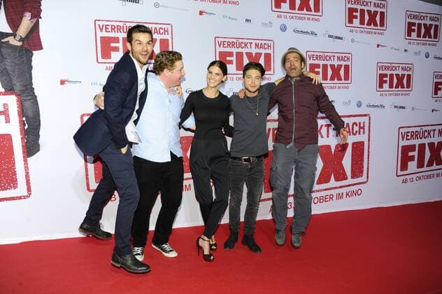 Lucas Reiber, Roland Schreglmann, Lisa Tomaschewsky, Jascha Rust und Mike Marzuk Premiere Verrückt nach Fixi Mathäser Filmpalast Film, Fernsehen München 09. Oktober 2016