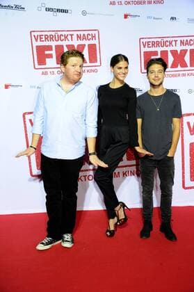 Roland Schreglmann, Lisa Tomaschewsky und Jascha Rust Premiere Verrückt nach Fixi Mathäser Filmpalast Film, Fernsehen München 09. Oktober 2016