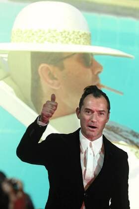 Premiere der TV-Serie The Young Pope in Rom Jude Law Roma 09-10-2016. The young Pope Serie TV Sky, Anteprima Rome 9th October 2016. The Young Pope Premiere. SamanthaxZucchi