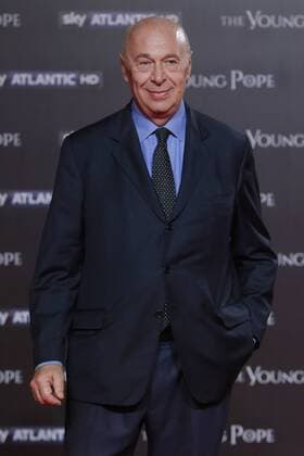 Premiere der TV-Serie The Young Pope in Rom - Walter Veltroni and wife Roma 09-10-2016. The young Pope Serie TV Sky, Rome 9th October 2016. The Young Pope Premiere. SamanthaxZucchi